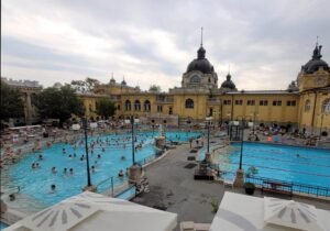 Städtereise nach Budapest - Das Széchenyi Bad in Budapest - Badespaß für die ganze Familie - FemNews.de