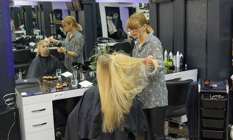FemNews.de testet Pro Fiber von Loreal 24