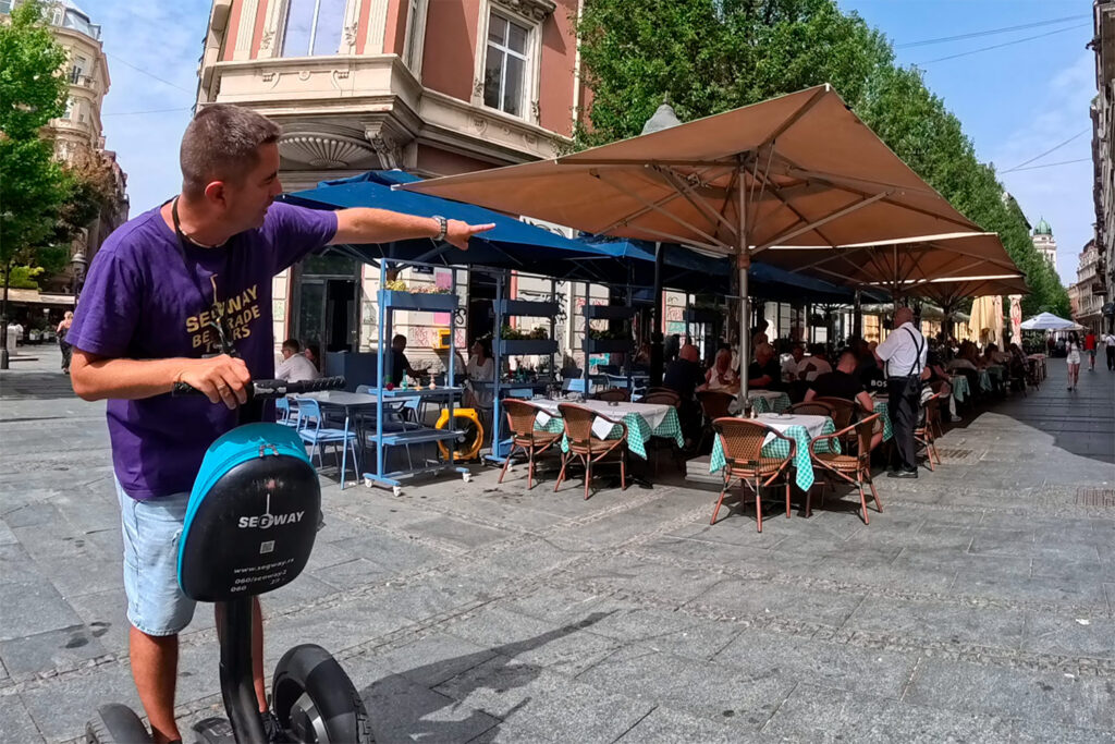 Während der Segway-Tour zeigt uns Predrag die Hidden Gems in Belgrad. - City-Check Belgrad, FemNews.de Tour-Guide Predrag zeigt uns die Hidden Gems in Belgrad während der Segway-Tour.