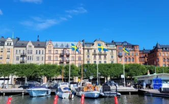 City-Check Stockholm – FemNews.de - Reisebericht über eine Städtereise nach Stockholm – Städte-Trip mit Kindern: Stockholm Oceanbus - Coole Tipps für einen Kurztrip mit deinen Mädels nach Stockholm - Foto: Ready4FotoDesign.de für FemNews.de