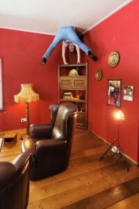 Wenn die Welt plötzlich Kopf steht und um dich herum unglaubliche Dinge passieren, dann bist du wahrscheinlich im Mind Mystery in Horst. - FemNews.de